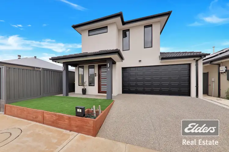 Second view of Homely house listing, 3 Bracknell Crescent, Strathtulloh VIC 3338