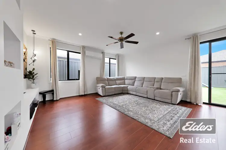 Fifth view of Homely house listing, 3 Bracknell Crescent, Strathtulloh VIC 3338