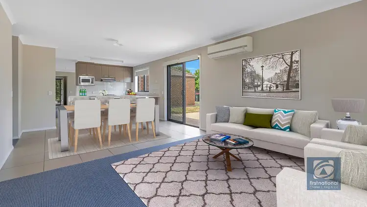 Second view of Homely house listing, 3 Coulson Place, Echuca VIC 3564