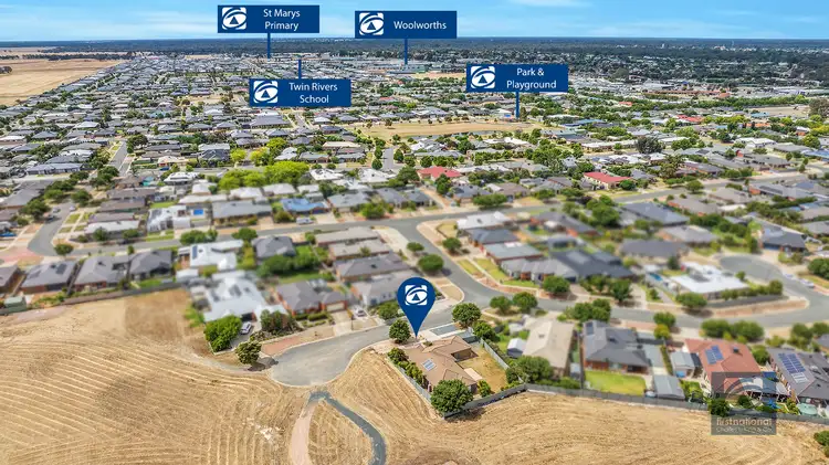 Third view of Homely house listing, 3 Coulson Place, Echuca VIC 3564