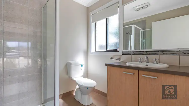 Fifth view of Homely house listing, 3 Coulson Place, Echuca VIC 3564