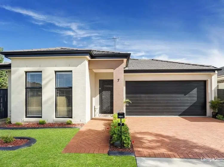 7 Jenkin Street, Ropes Crossing NSW 2760
