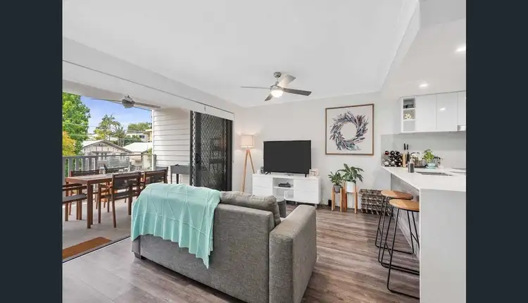 Main view of Homely apartment listing, 2/27 Newdegate Street, Greenslopes QLD 4120