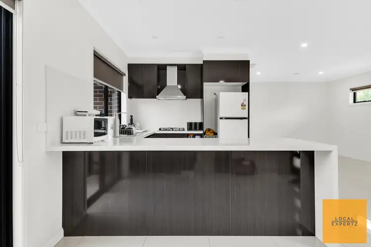 Second view of Homely house listing, 2/27 Ruth Street, St Albans VIC 3021