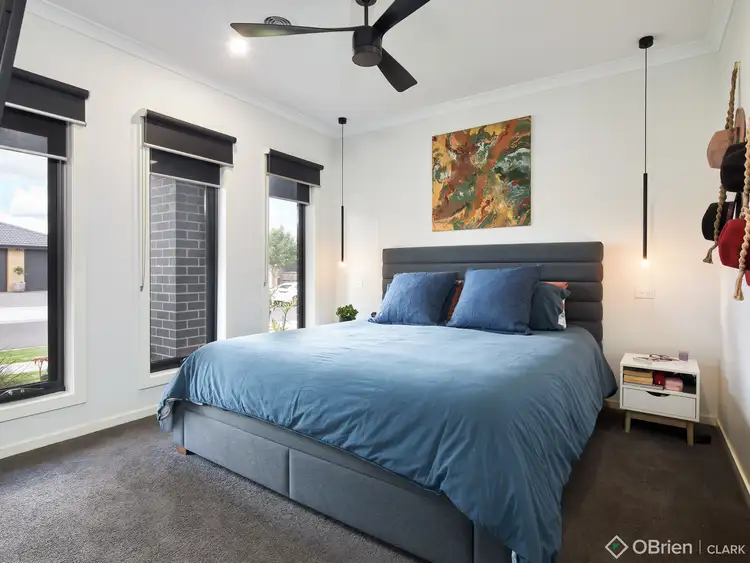 Sixth view of Homely house listing, 19 Cinnamon Street, Drouin VIC 3818