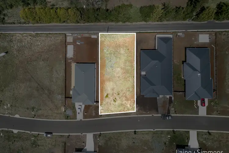 7 Melba Place, Armidale NSW 2350