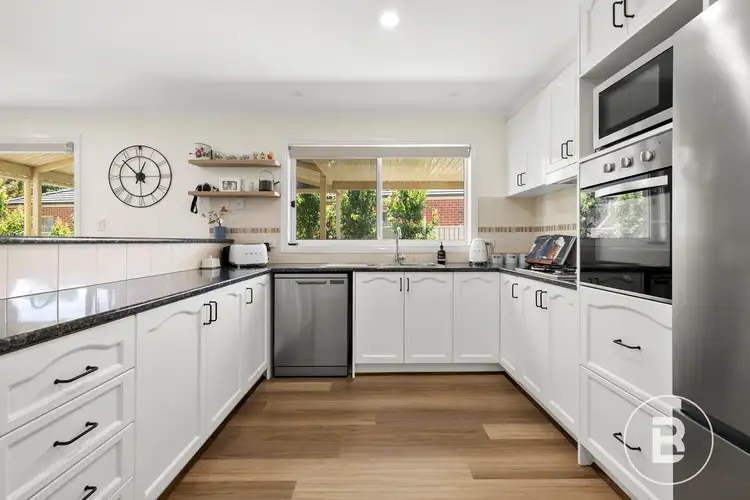 Fourth view of Homely house listing, 2 Luka Court, Sebastopol VIC 3356