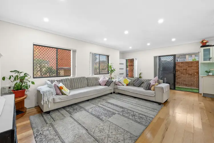 1/2 Oswald Street, Campsie NSW 2194