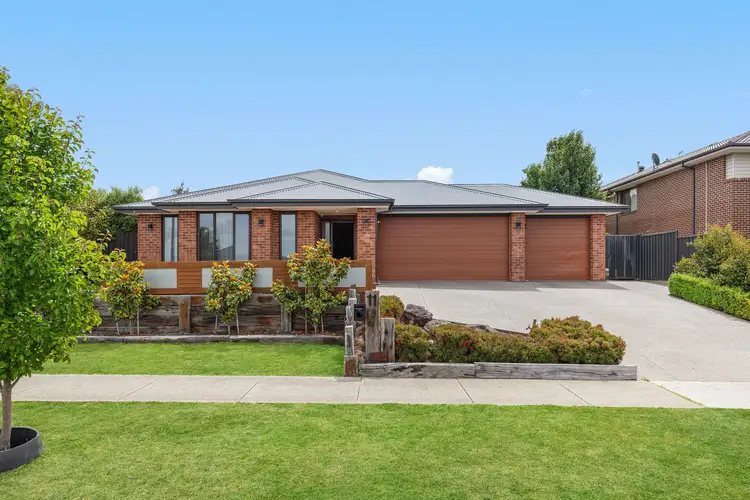 11 Tasman Road, Gisborne VIC 3437