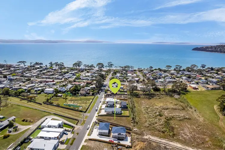 28 Mannata Street, Lauderdale TAS 7021