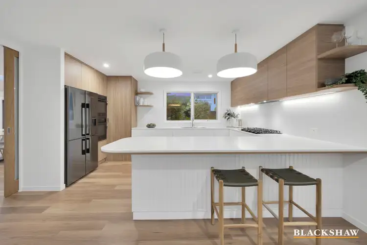 117 Hopetoun Circuit