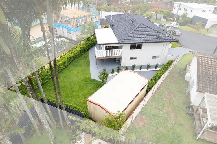 18 Lydia Grove, Southport QLD 4215