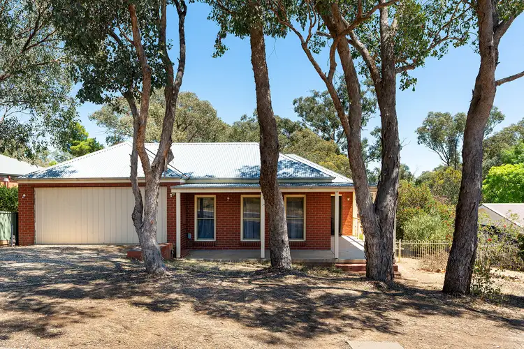 9 Kaweka Street, Castlemaine VIC 3450