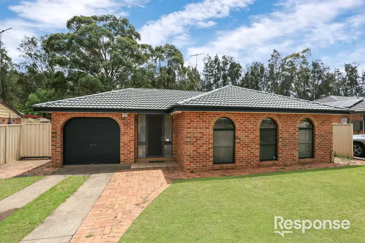 17 Goddard Crescent, Quakers Hill NSW 2763