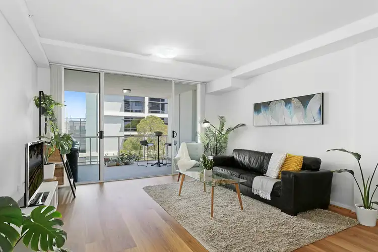 804/214 Coward Street