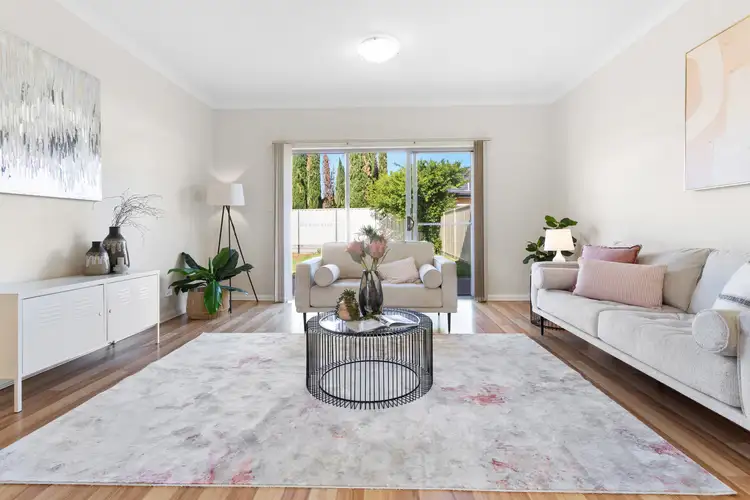 2 Zante Grove, Park Holme SA 5043