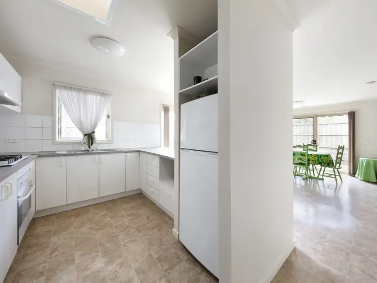 Fifth view of Homely unit listing, 12 Sylvan Avenue, Keysborough VIC 3173