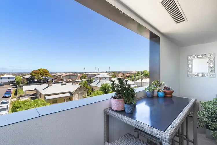 303/146 Bellerine Street, Geelong VIC 3220