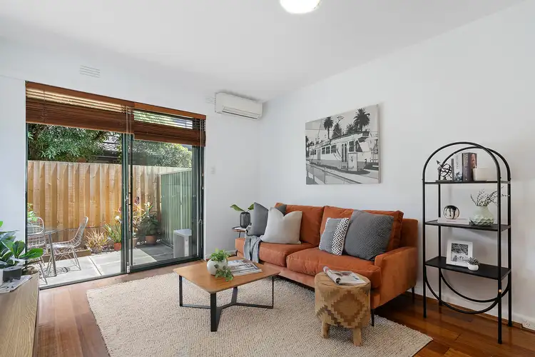 2/296 Inkerman Street, St Kilda East VIC 3183