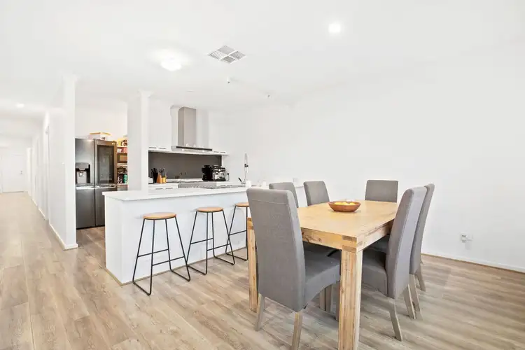 Second view of Homely house listing, 7 Eason Avenue, Tarneit VIC 3029
