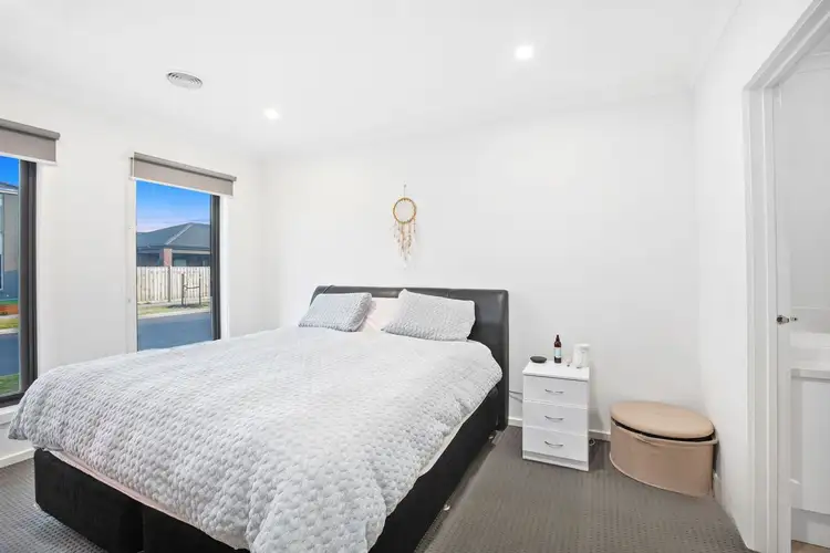 Fifth view of Homely house listing, 7 Eason Avenue, Tarneit VIC 3029