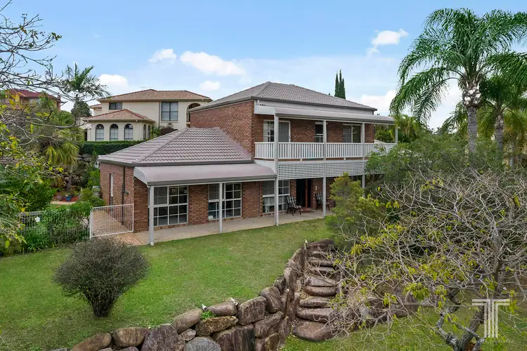 1 Poinciana Close, Mount Gravatt East QLD 4122