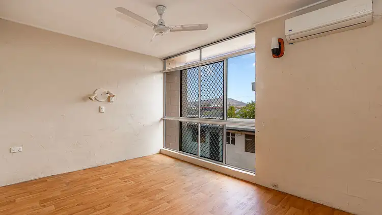 Fifth view of Homely unit listing, 2/4 Cambridge Street, Currajong QLD 4812