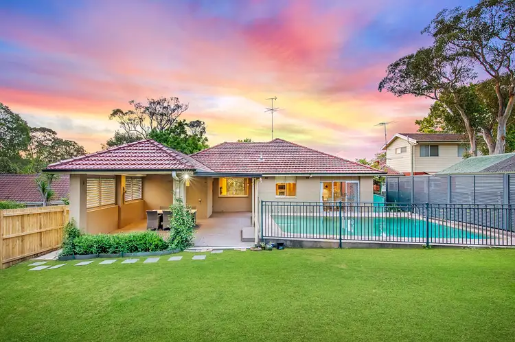 6 Mills Avenue, Asquith NSW 2077