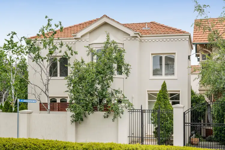 11/64 Auburn Road, Hawthorn VIC 3122