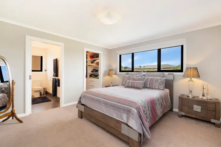 Sixth view of Homely house listing, 5 Duren Court, Portland VIC 3305