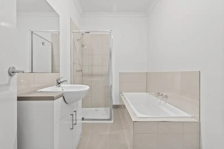 Fifth view of Homely townhouse listing, 1/41B Culcairn Drive, Frankston South VIC 3199