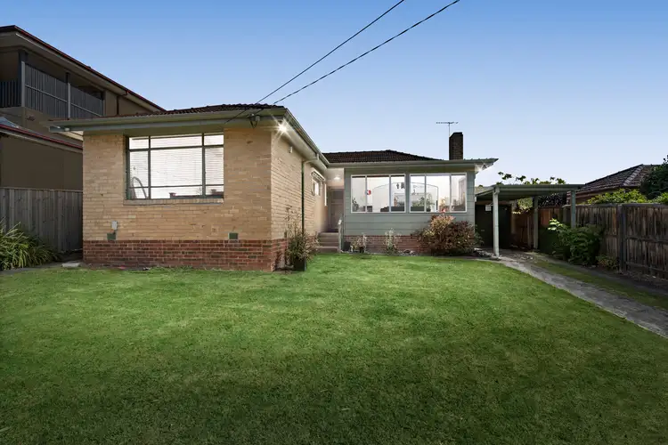 18 Shafer Road, Blackburn North VIC 3130