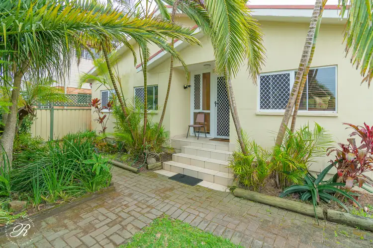 1/7 Toby Street, Forster NSW 2428