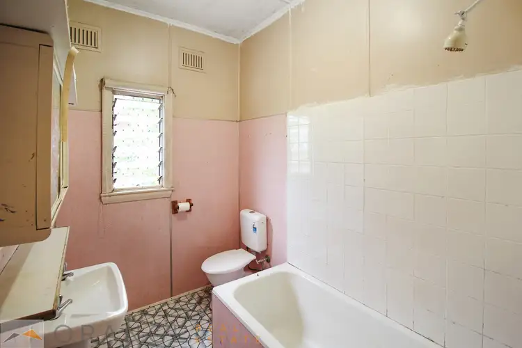 Fifth view of Homely house listing, 2 Tobruk Crescent, Orange NSW 2800