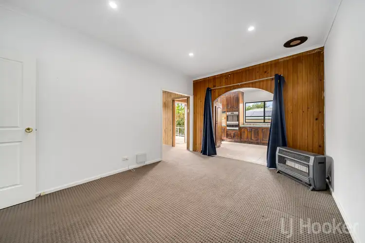 Sixth view of Homely house listing, 16 Sunnybar Parade, Karabar NSW 2620