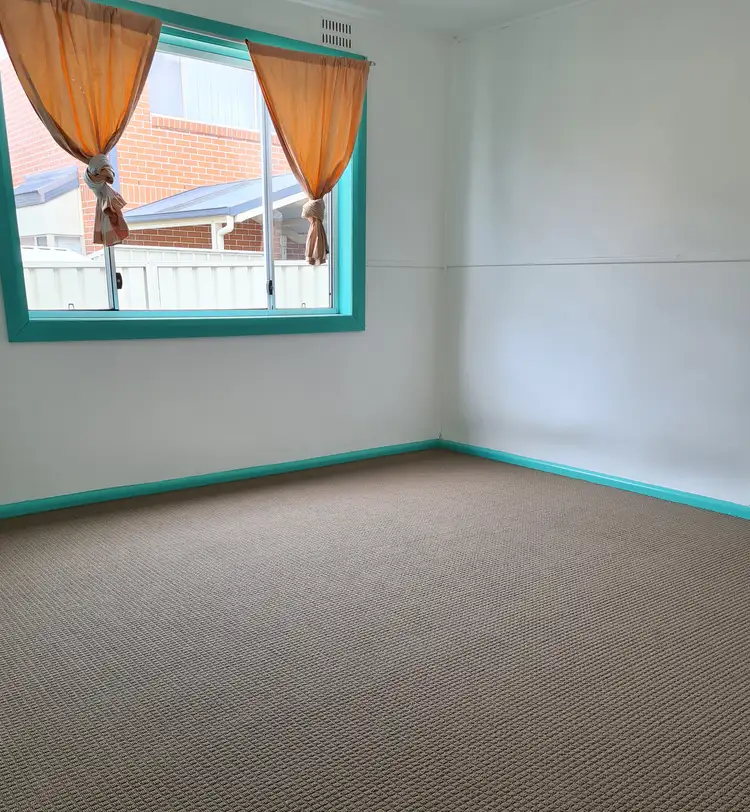 Second view of Homely unit listing, 4/33 Russell Street, Balgownie NSW 2519