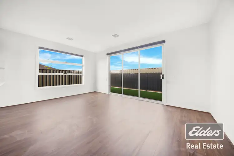 Fifth view of Homely house listing, 22 Ravenscraig Drive, Strathtulloh VIC 3338