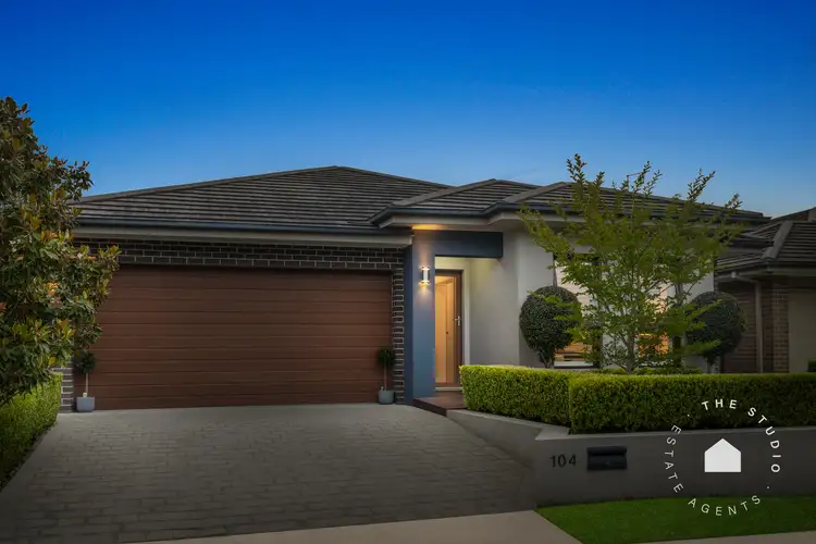 104 Greenview Parade, The Ponds NSW 2769