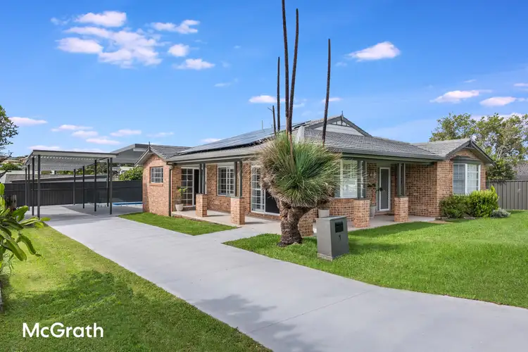 1 Kent Street, Scotts Head NSW 2447