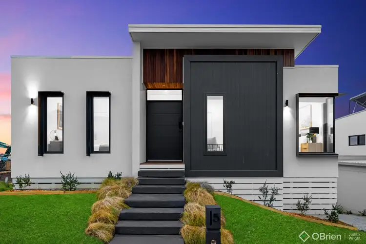 5 Longfin Crescent, San Remo VIC 3925
