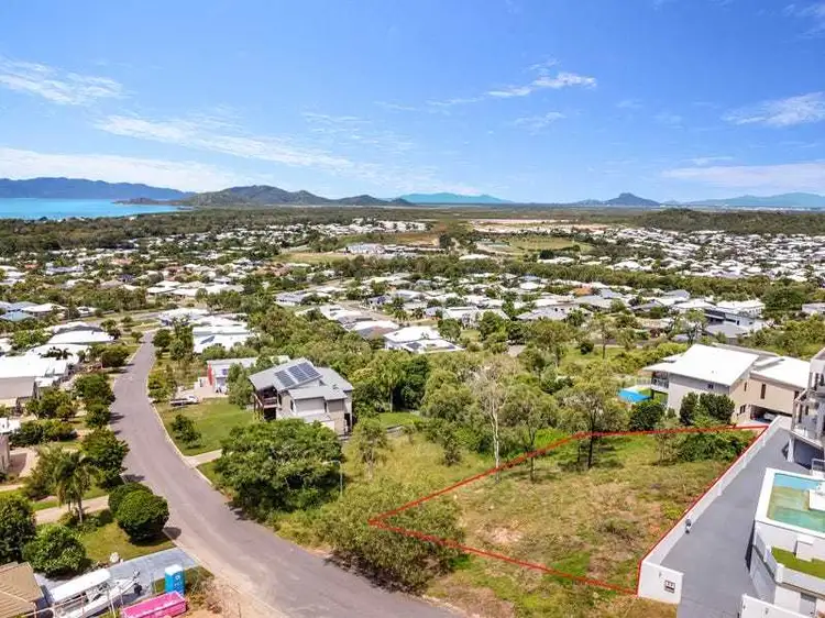 27 Britomart Street, Bushland Beach QLD 4818