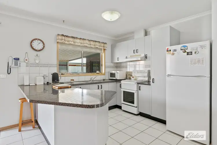Second view of Homely house listing, 35 Katrina Circuit, Corowa NSW 2646