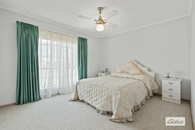 Sixth view of Homely house listing, 35 Katrina Circuit, Corowa NSW 2646