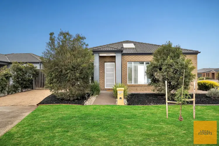 17 Triandra Drive, Brookfield VIC 3338