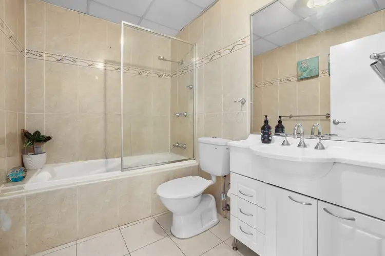 Sixth view of Homely apartment listing, 12/1-5 The Crescent, Dee Why NSW 2099