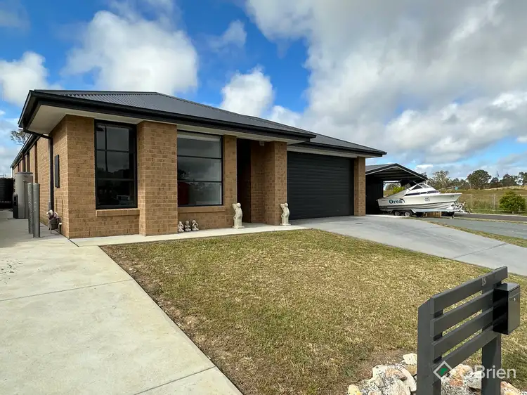 Main view of Homely house listing, 19 Kingfisher Road, Bairnsdale VIC 3875