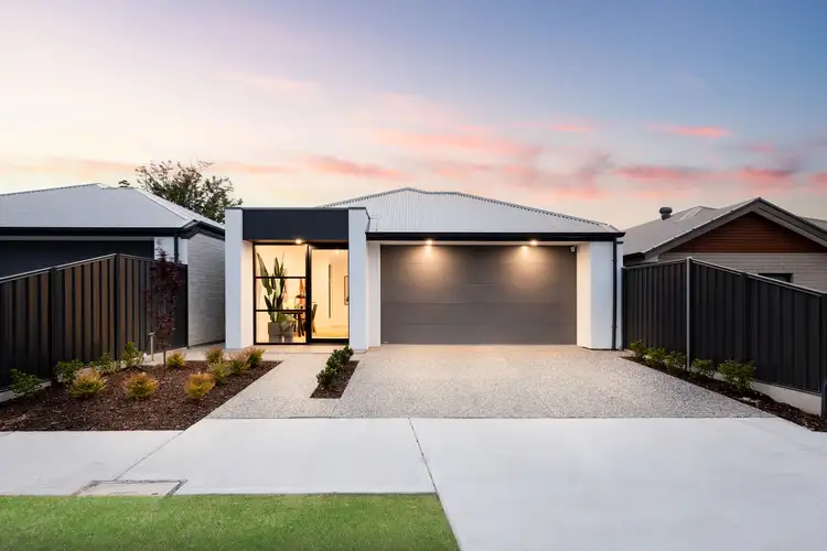 11 Errington Street, North Plympton SA 5037