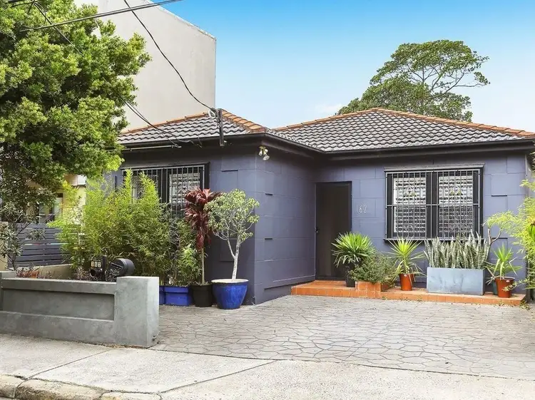 162 Darley Street