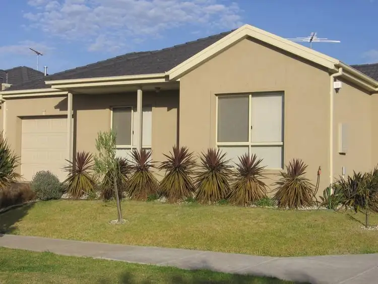 Main view of Homely house listing, 20 Kensington Crescent, Altona Meadows VIC 3028