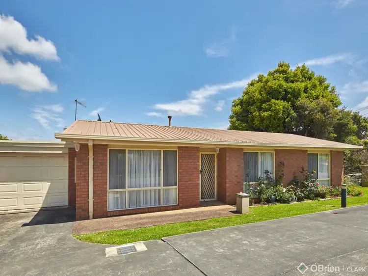 Main view of Homely unit listing, 1/20-22 Lampard Road, Drouin VIC 3818